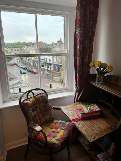 Апартаменты Alnwick Book Nook - Dog Friendly Экстерьер фото